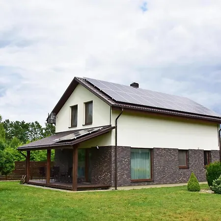 Poilsio namai Holiday House Strawberry