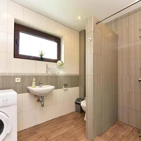 House Strawberry Друскининкай