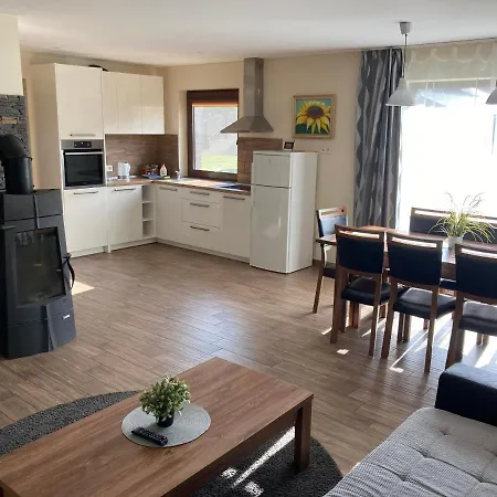 House Strawberry Дом отдыха *